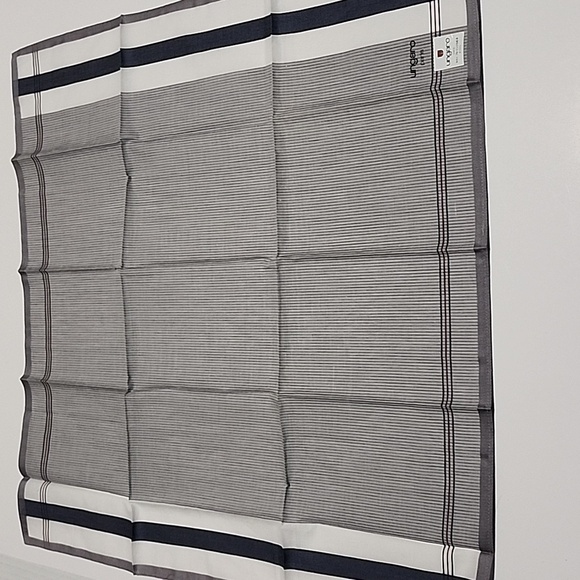 Ungaro Paris Handkerchief Cotton Brandnew Authentic - Picture 2 of 4